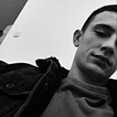 Знакомства: Антон, 24 года, Волгоград