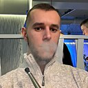 Знакомства: Рома, 28 лет, Саратов