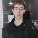 Знакомства: Серега, 18 лет, Симферополь