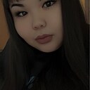 Знакомства: Лина, 24 года, Тюмень