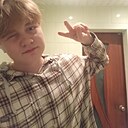 Знакомства: Кирилл, 18 лет, Орел