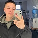 Знакомства: Илья, 18 лет, Самара