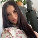 Знакомства: Вика, 32 года, Севастополь