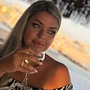 Знакомства: Юлия, 40 лет, Санкт-Петербург