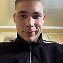 Знакомства: Кирилл, 20 лет, Тюмень