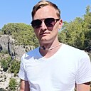 Знакомства: Леша, 29 лет, Несвиж