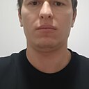 Знакомства: Adam, 28 лет, Падерборн