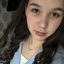 Знакомства: Ангелина, 27 лет, Казань