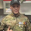 Знакомства: Александр, 29 лет, Магадан