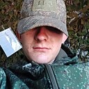 Знакомства: Виталик, 24 года, Луганск