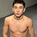 Знакомства: Akezhan, 18 лет, Астана