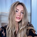 Знакомства: Алина, 24 года, Севастополь