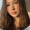 Знакомства: Ксения, 25 лет, Ульяновск