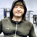 Знакомства: Илья, 28 лет, Вологда