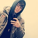 Знакомства: Баха, 22 года, Красноярск