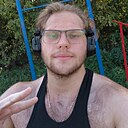 Знакомства: Дмитрий, 22 года, Адлер