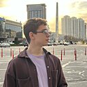 Знакомства: Глеб, 23 года, Киев