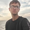 Знакомства: Марк, 18 лет, Владивосток