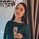 Знакомства: Юлия, 18 лет, Южно-Сахалинск