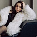 Знакомства: Эльвина, 21 год, Казань