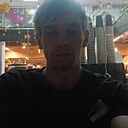 Знакомства: Vova, 20 лет, Симферополь