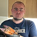 Знакомства: Евгений, 28 лет, Брно