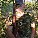 Знакомства: Виктор, 27 лет, Саратов