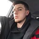 Знакомства: Максим, 25 лет, Владивосток