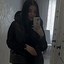 Знакомства: Мила, 27 лет, Москва