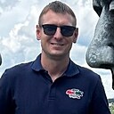 Знакомства: Артем, 34 года, Калининград