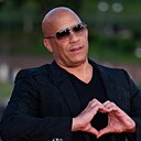 Знакомства: Sanek, 37 лет, Шахтерск