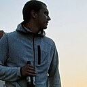 Знакомства: Валера, 22 года, Гродно