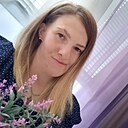 Знакомства: Ася, 21 год, Златоуст