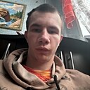 Знакомства: Тема, 18 лет, Дмитровск-Орловский