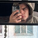 Знакомства: Азиз, 18 лет, Владивосток