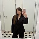 Знакомства: Ксения, 19 лет, Казань