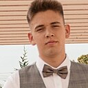 Знакомства: Максим, 32 года, Енакиево