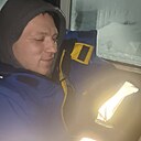 Знакомства: Артём, 32 года, Иркутск