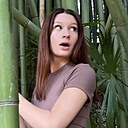 Знакомства: Дарья, 19 лет, Луганск