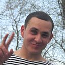 Знакомства: Илья, 34 года, Луганск