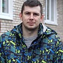 Знакомства: Максим, 33 года, Псков
