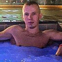 Знакомства: Артём, 27 лет, Волгоград