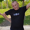 Знакомства: Кирил, 25 лет, Новокубанск