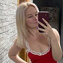 Знакомства: Ксения, 30 лет, Владивосток