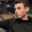 Знакомства: Тошик, 18 лет, Иваново