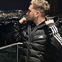 Знакомства: Alin, 20 лет, Iași