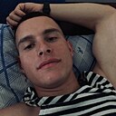 Знакомства: Илья, 22 года, Каспийск