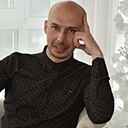 Знакомства: Юрий, 35 лет, Калуга