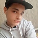 Знакомства: Андрей, 18 лет, Смоленск