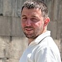 Знакомства: Гарик, 34 года, Красногорск